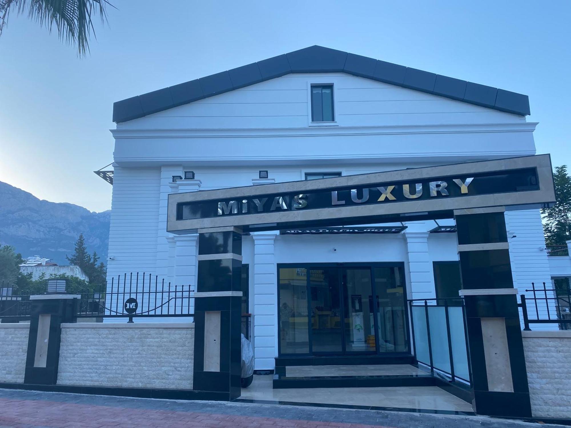Miyas Luxury Hotel Kemer Exterior photo
