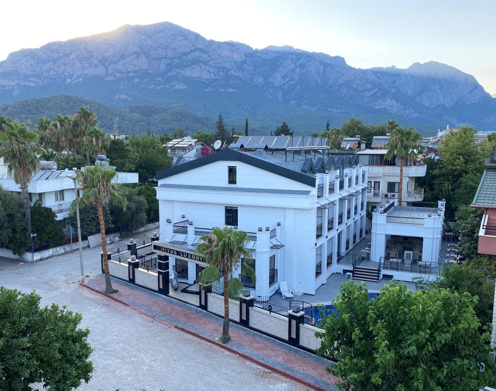 Miyas Luxury Hotel Kemer Exterior photo